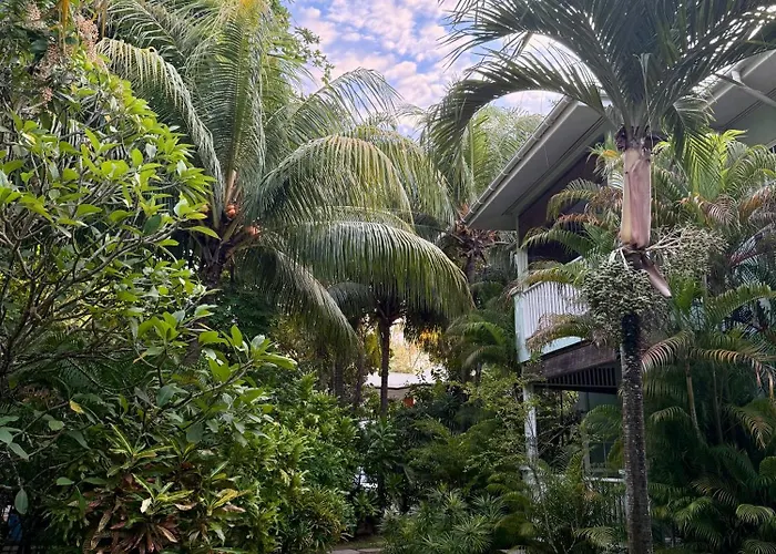 Bord Beau Vallon (Mahe)
